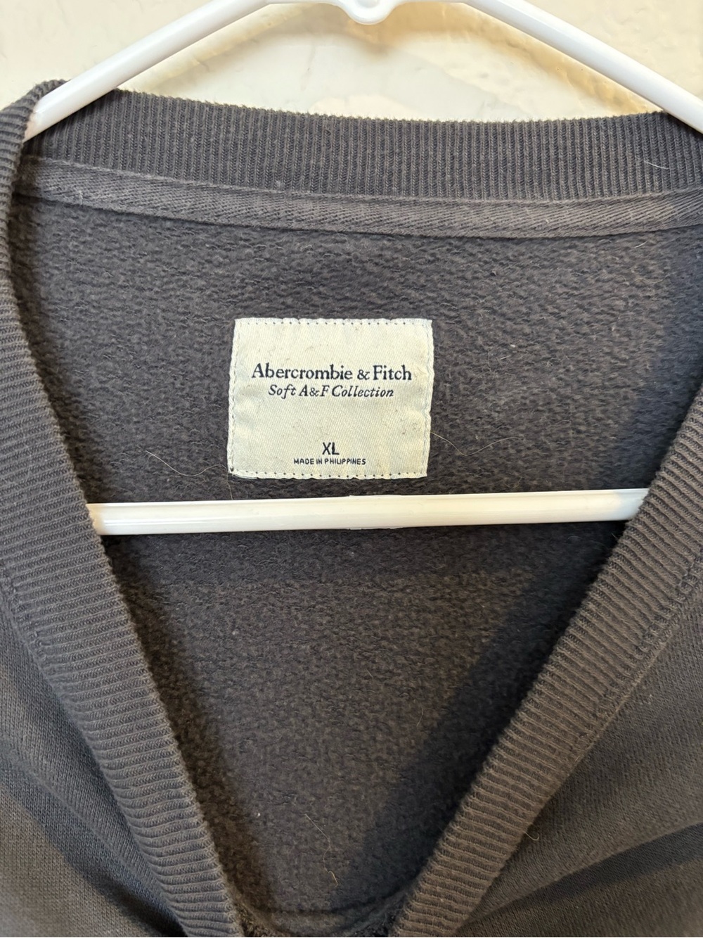 Abercrombie & Fitch Charcoal Gray V-Neck Pullover - Picture 2 of 3